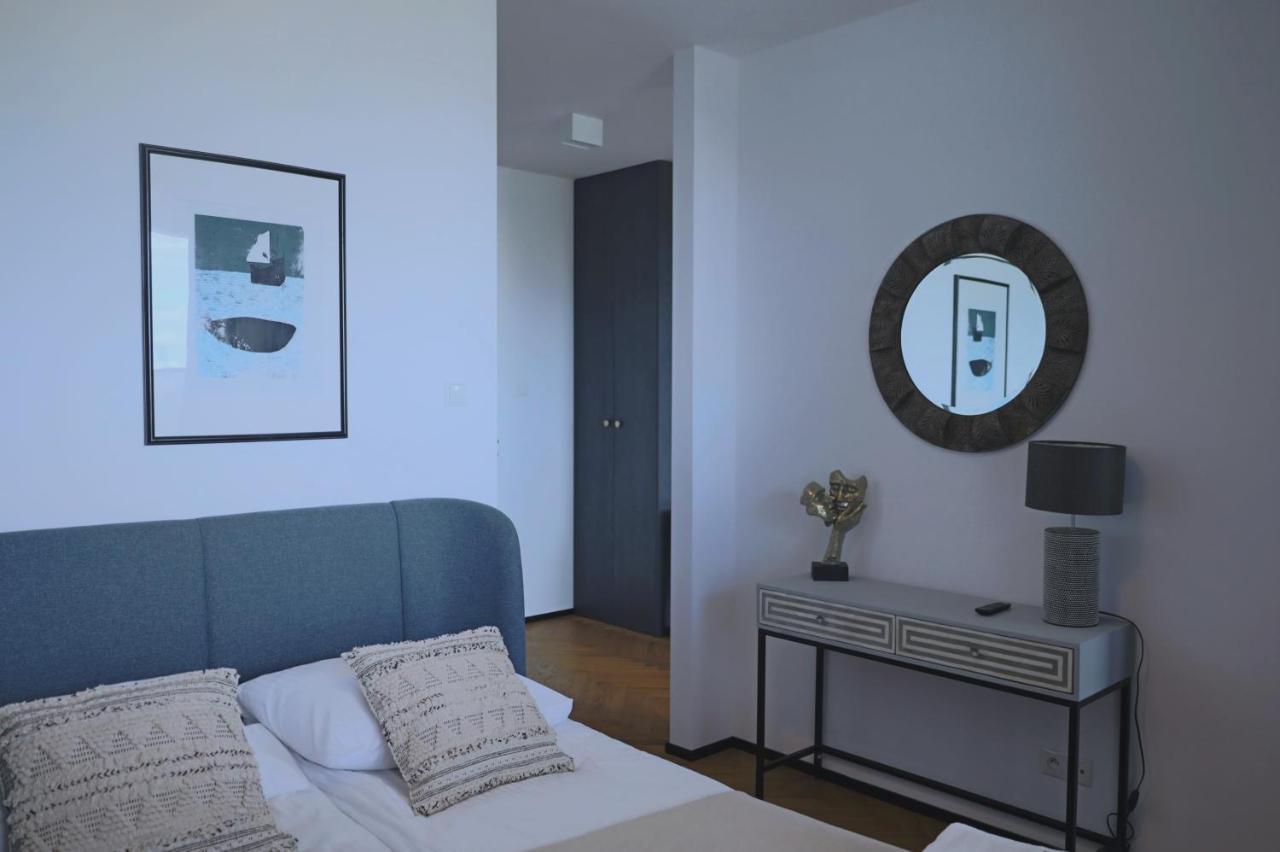 Portova By Oneapartments Premium Gdynia Exteriör bild